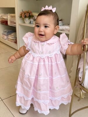 Vestido Babado com Renascença