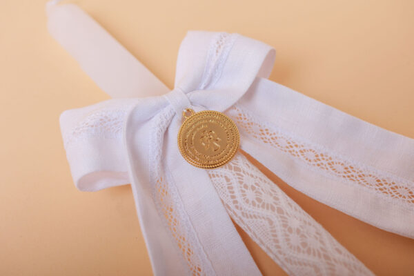 Vela laço de linho com renda