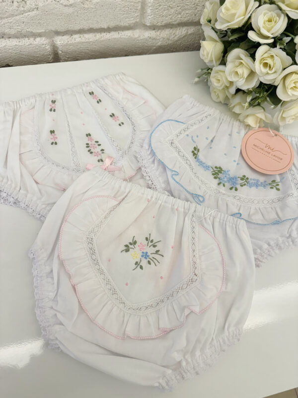 Calcinha Bordado Colorido